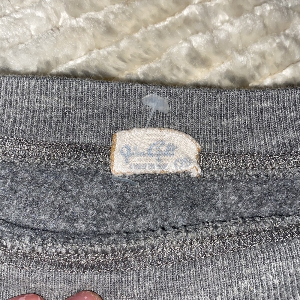 Cropped Brandy Melvile sweatshirt - Picture 5 of 6